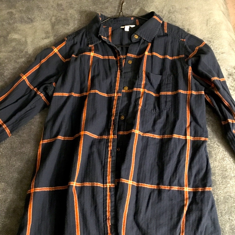 Flannel and button down shirt